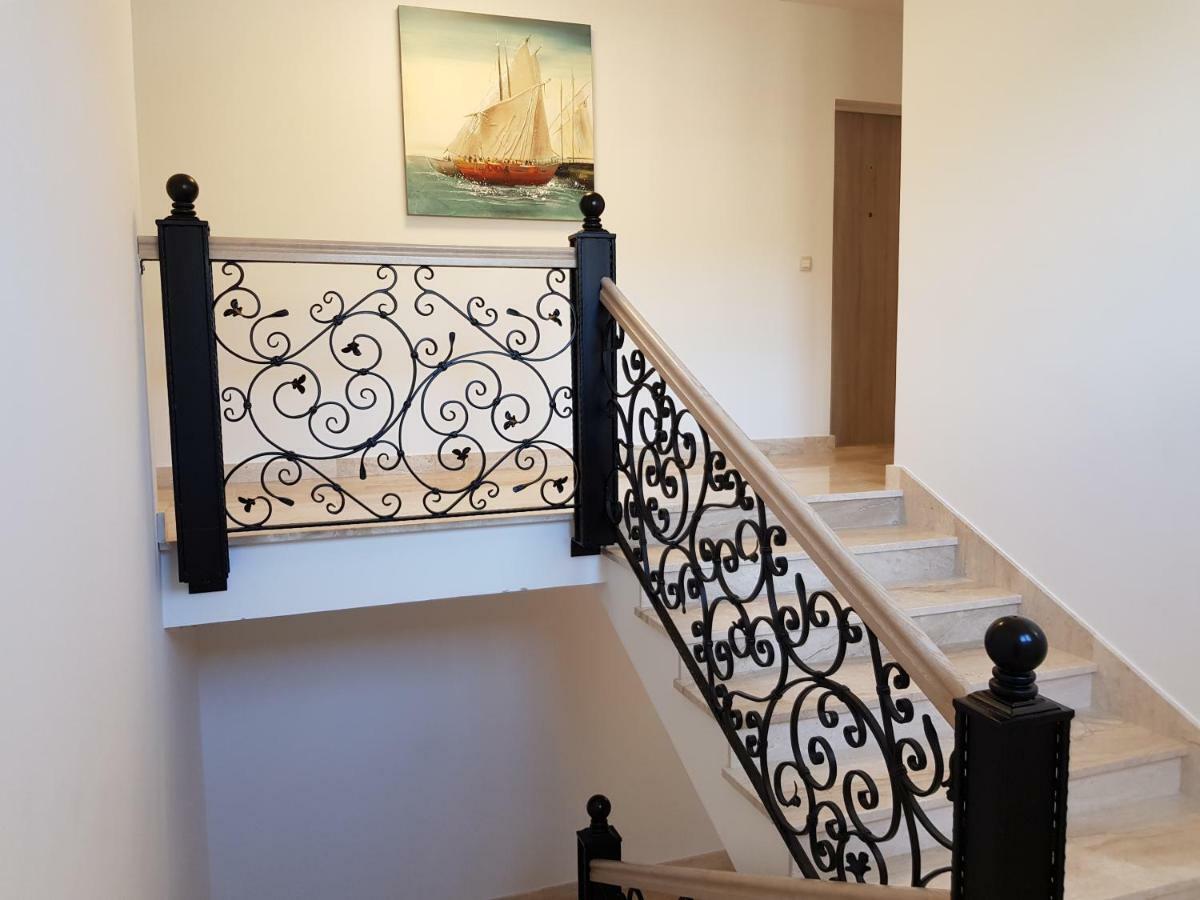 Apartmani Marella سيغيت دونيي المظهر الخارجي الصورة