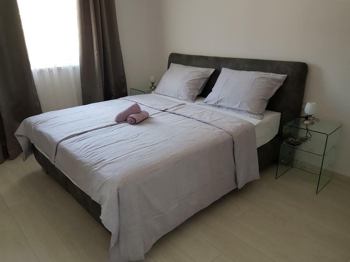 Apartmani Marella سيغيت دونيي المظهر الخارجي الصورة