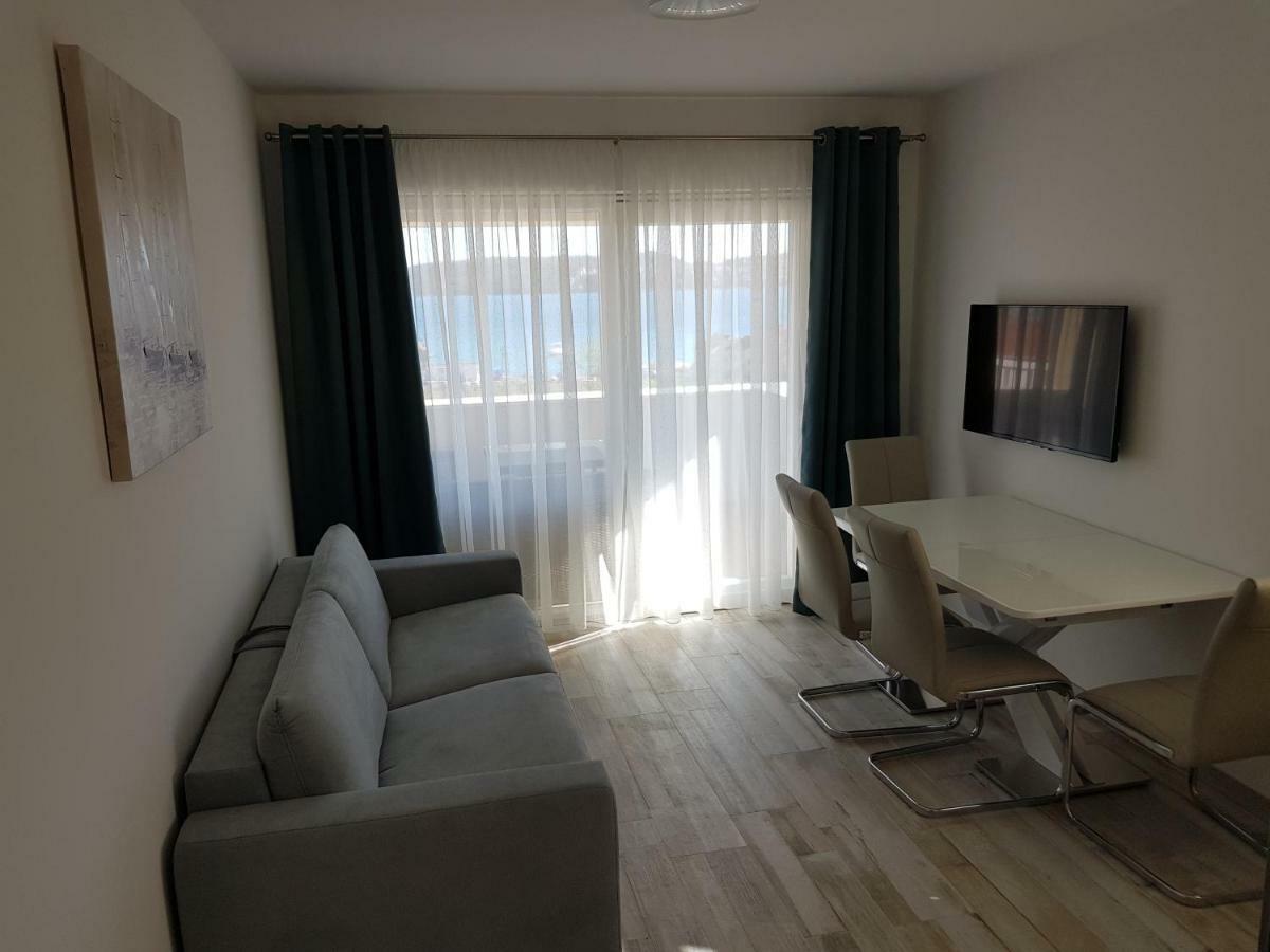 Apartmani Marella سيغيت دونيي المظهر الخارجي الصورة