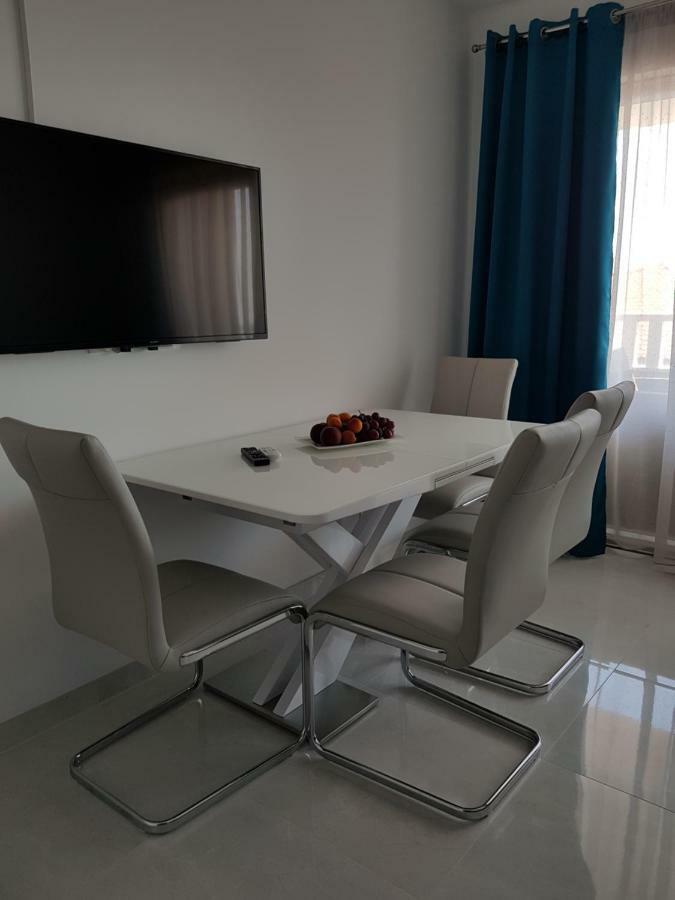 Apartmani Marella سيغيت دونيي المظهر الخارجي الصورة